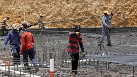 Eine Baustelle in Riad: Auch in diesem Land käme man nicht ohne ausländische Arbeiter aus.