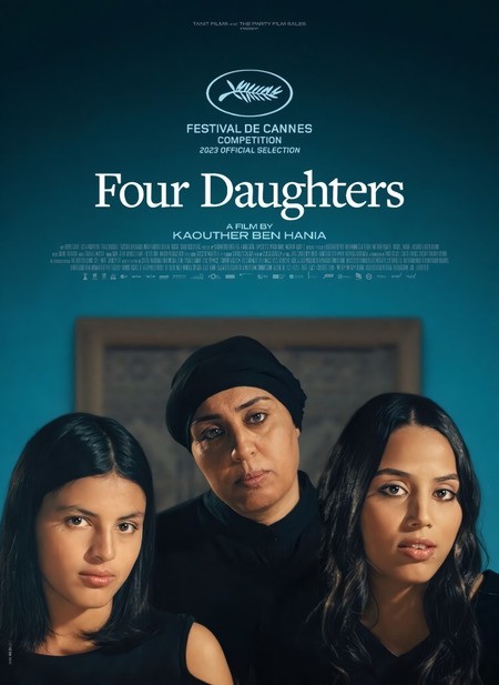 Main title: (The story of Olfa's Daughters)   Photo's title: (Olfa and her two Daughters in the premiere of the Tunisian movie Olfa's Daughters „four daughters“ at the cinema of the Kulturbrauerei-Cinestar, Berlin Hall) Place & Date: (Berlin –18th Jan 2024) - Copyright / Photographer: Copyright for Qantara, Mohammed Magdy