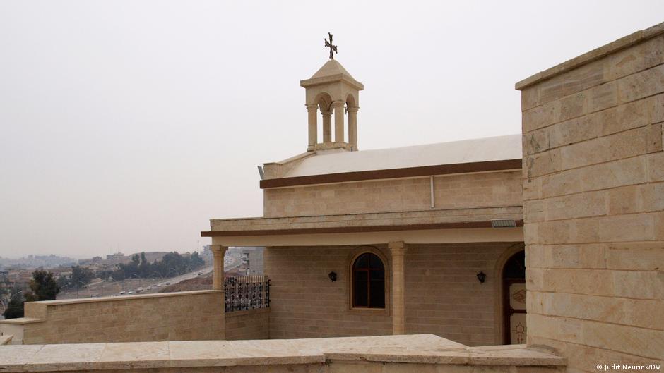 أُعيد بناء كنيسة القديس مار جرجس في العراق بدعم مالي مقدم من الولايات المتحدة الأمريكية. Wiederaufgebaut: St-Georgs-Kirche, Mossul; Foto: Judit Neurink/DW